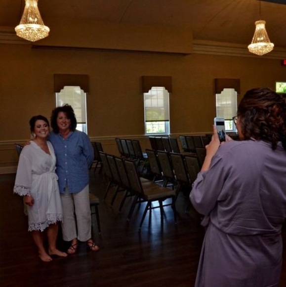 Meet your Posher, Beverly - Picture 1 of 1